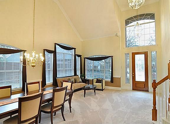 2nd image of 17704 River Chase Dr