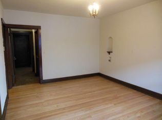 540 W Washington Ave APT 203, Madison, WI 53703