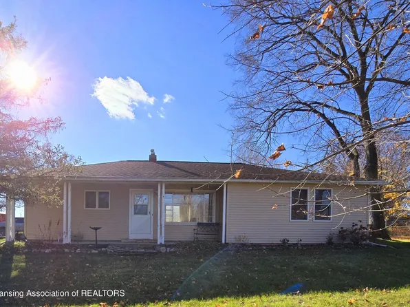 1382 E Grand River Rd, Williamston, MI 48895
