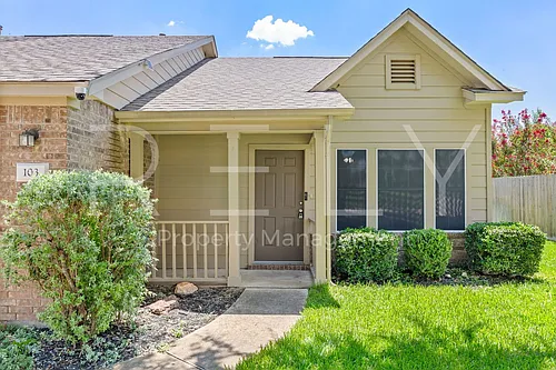 103 Prairie Springs Loop Photo 1