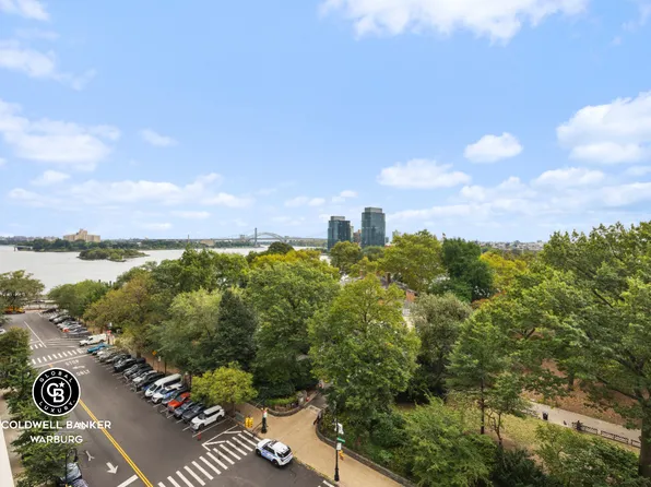 170 East End Avenue image 29 of 30