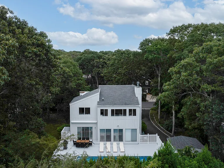 58 Homewood Dr — Photo 9