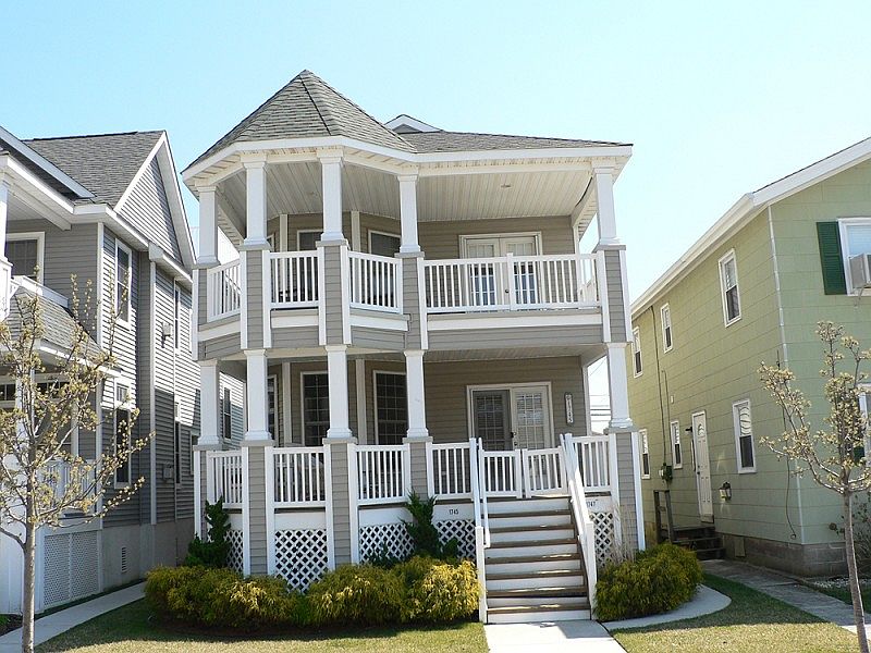 1st image of 1747 Haven Ave