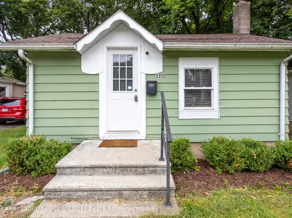 2213 Donora St, Lansing, MI 48910