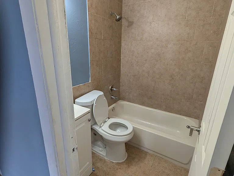 2809 Anthony St #1 — Photo 6