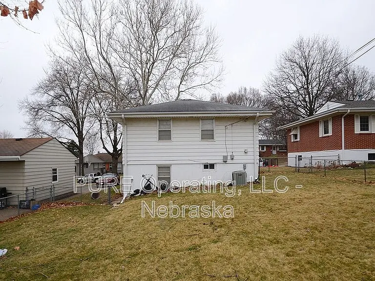 3333 S 82nd St — Photo 27