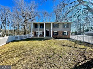 6 Stratford Ct, Waldorf, MD
