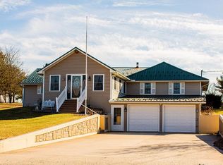 370 Dressler Ridge Rd, Millerstown, PA 17062