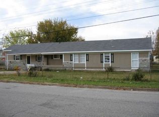 53 Carver Ave, Jackson, TN 38301