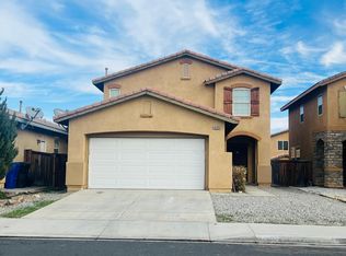 14328 Honeyhill St, Victorville, CA 92394