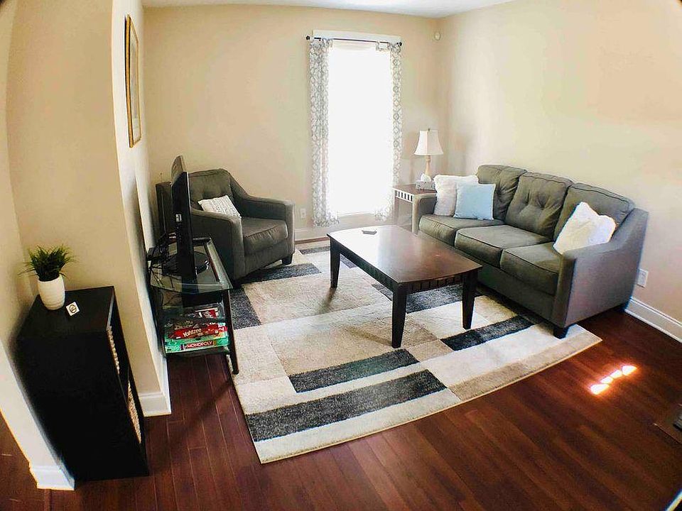 1st image of 470 North Broadway #2