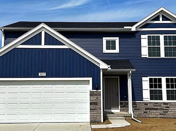 3227 Postern Dr SE, Caledonia, MI 49316