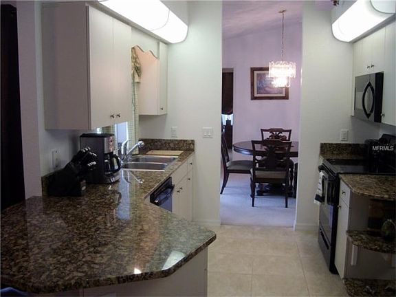 5th image of 291 White Marsh Ln