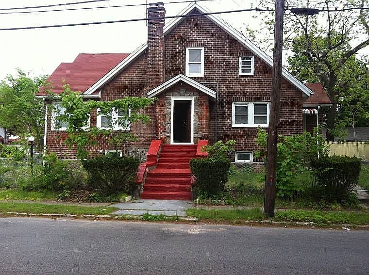 1st image of 10934 Hannibal St