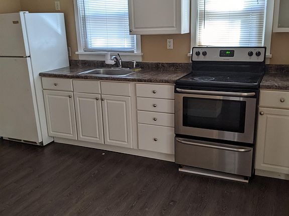 5th image of 608 N James St