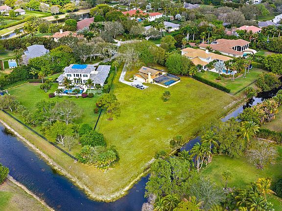 3rd image of 8090 Native Dancer Road E