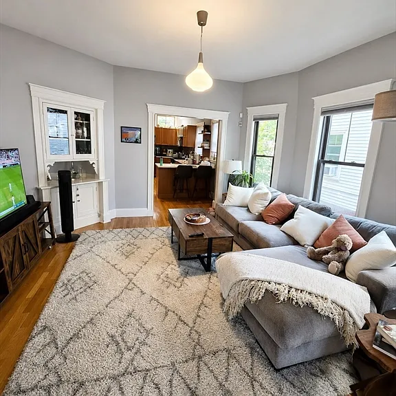 249 Willow Ave #1 — Photo 6