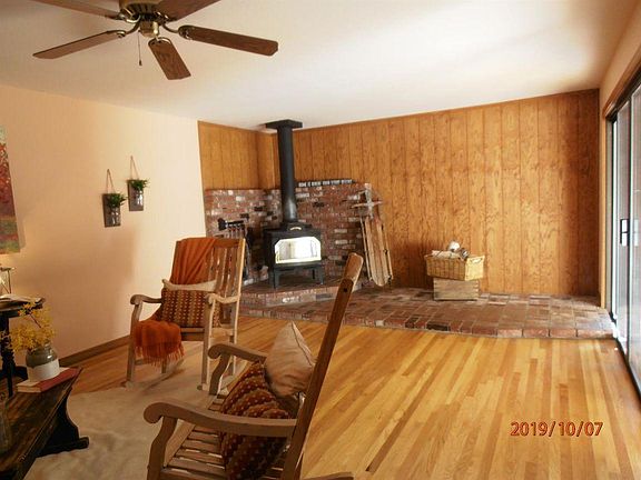 4th image of 761 N Circle Dr