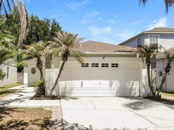 926 Lake Shore Ranch Dr, Seffner, FL 33584