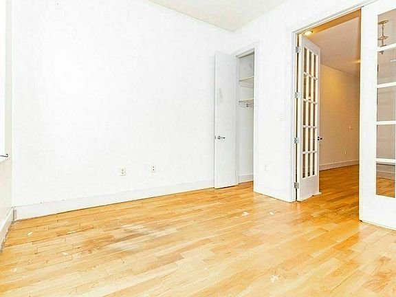 2nd image of 54 Lewis Ave #Aa3