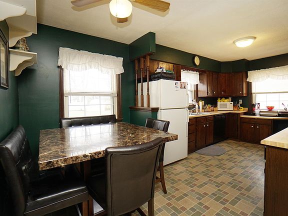5th image of 4730 Fairfield Ave