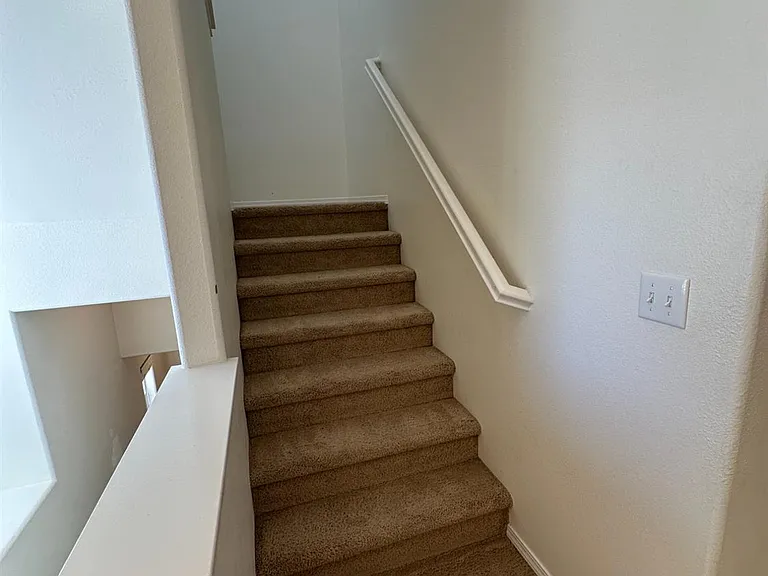 1732 N Dutch Ave — Photo 17