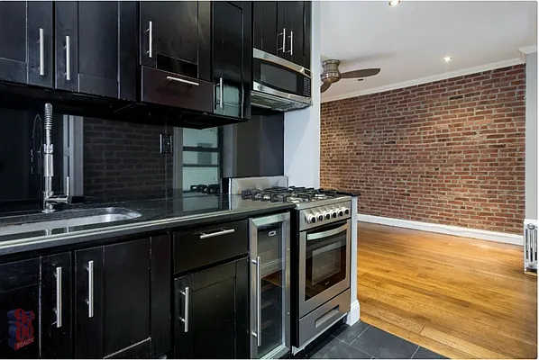 Rented by REAL New York | media 8