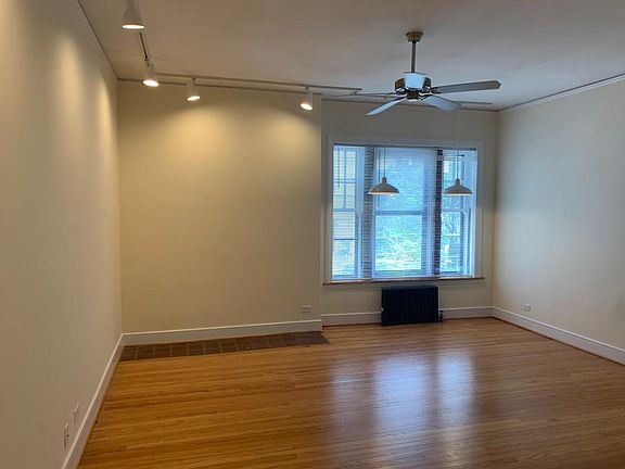 5th image of 5802 N Kenmore Ave #201