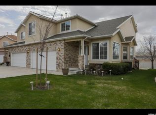 516 S 675 W, Centerville, UT 84014