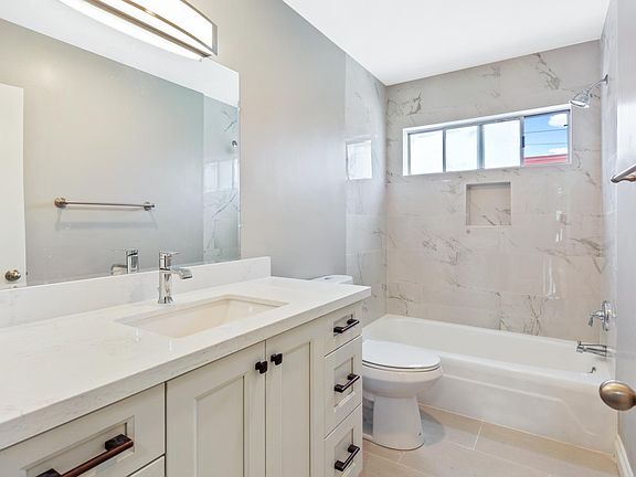 2nd image of 669 Stanley Ave APT 7