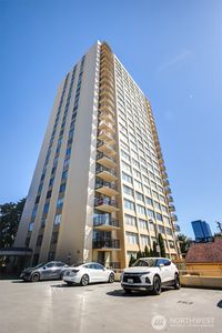 4540 8th Avenue NE #2302, Seattle, WA, 98105