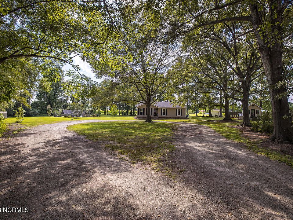 3037 Penderlea Highway, Burgaw, NC 28425 Zillow