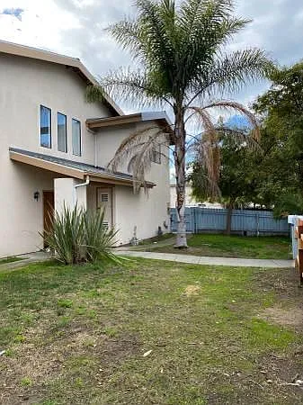 6555 Segovia Rd — Photo 32