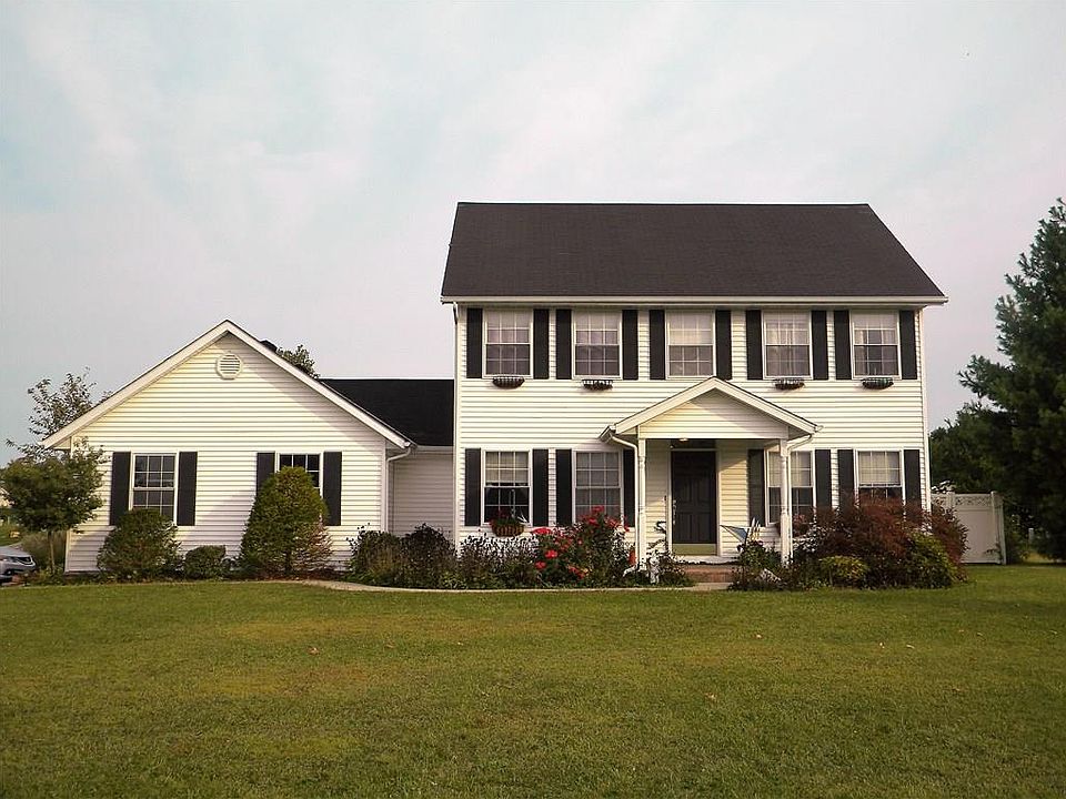 1st image of 304 Woodfield Dr