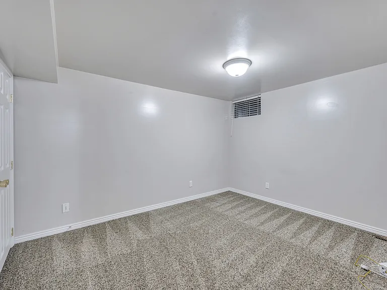 29 E 2050 N #1 — Photo 14