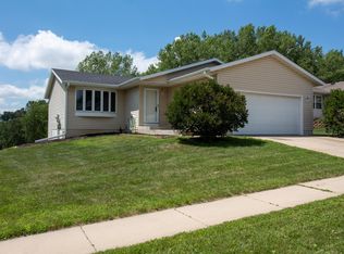 1495 Sunset Ave SE, Rochester, MN 55904