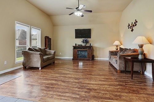 2nd image of 39455 Old Cornerstone Ct