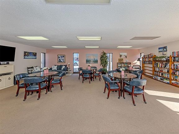 5th image of 519 Albee Farm Rd APT 201