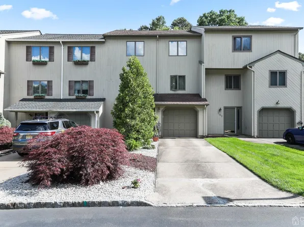 145 Redpine Loop, Old Bridge, NJ 08857