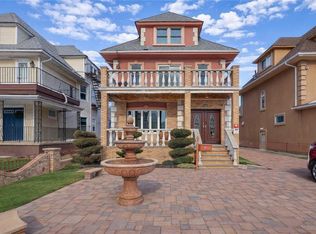 1361 Bay Ridge Pkwy, Brooklyn, NY 11228