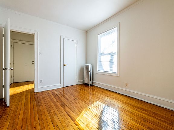 3rd image of 7941 S Marquette Ave #7943-2B