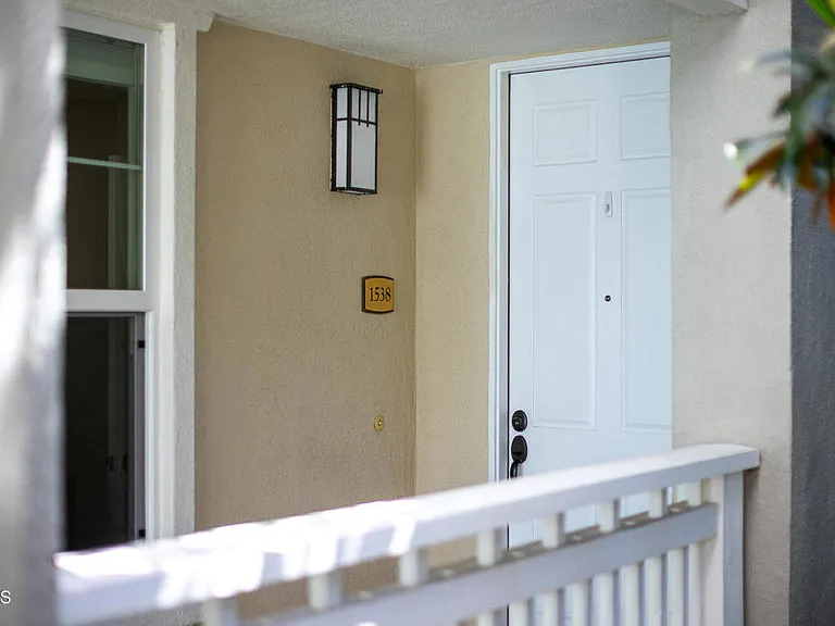 1538 Seabridge Ln — Photo 27