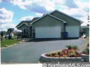 503 5th Avenue Ct SW, Isanti, MN 55040