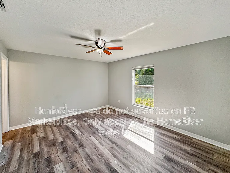 6033 Flora Ter — Photo 11