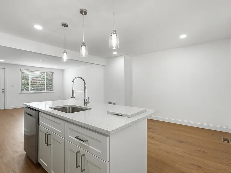 1714 Pin Oak Rd — Photo 15
