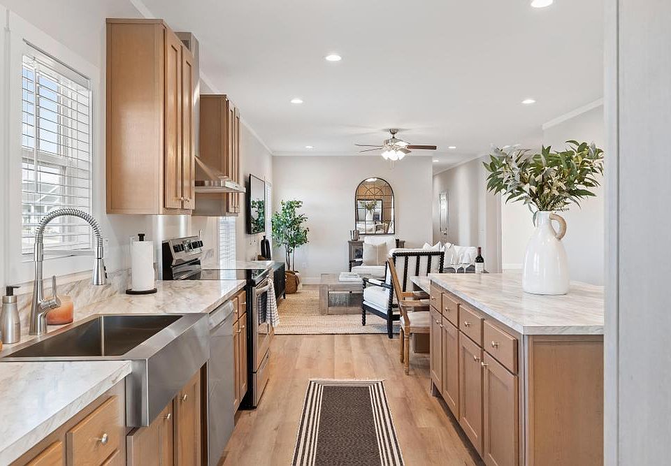 Homes at Wolf Creek 13600 W 177th St Overland Park, KS Zillow