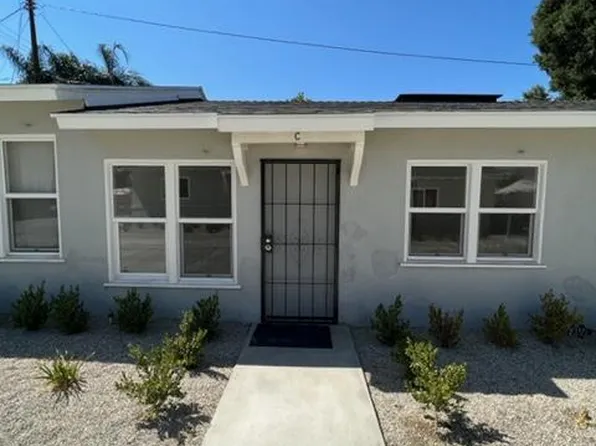 25120 Newhall Ave APT C, Newhall, CA 91321