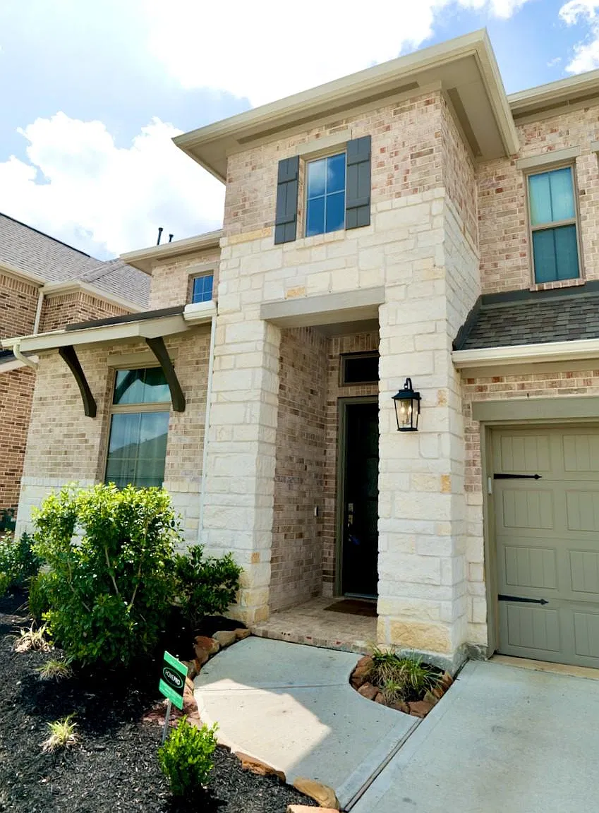 5 bed, 4.0 bath, 2973 sqft, $3,750 — Photo 3