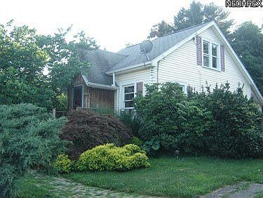 2nd image of 4424 State Rd