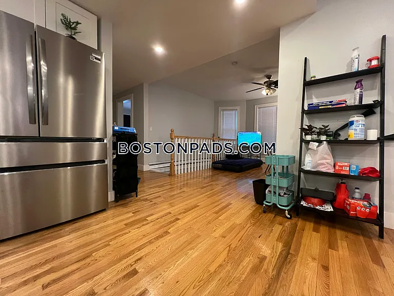 24 Farrington Ave #1 — Photo 18